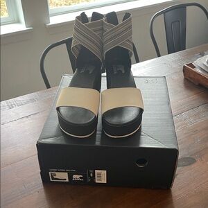 Sorel Women's Striped Black and Cream Platform Sandals